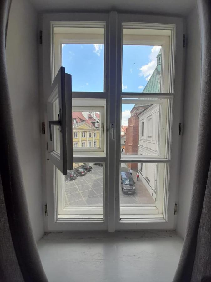 Rodzinna Przestrzen Dla 8 Osob 2 Pokoje Z Lazienka I Mini Aneksem Varsovie Extérieur photo