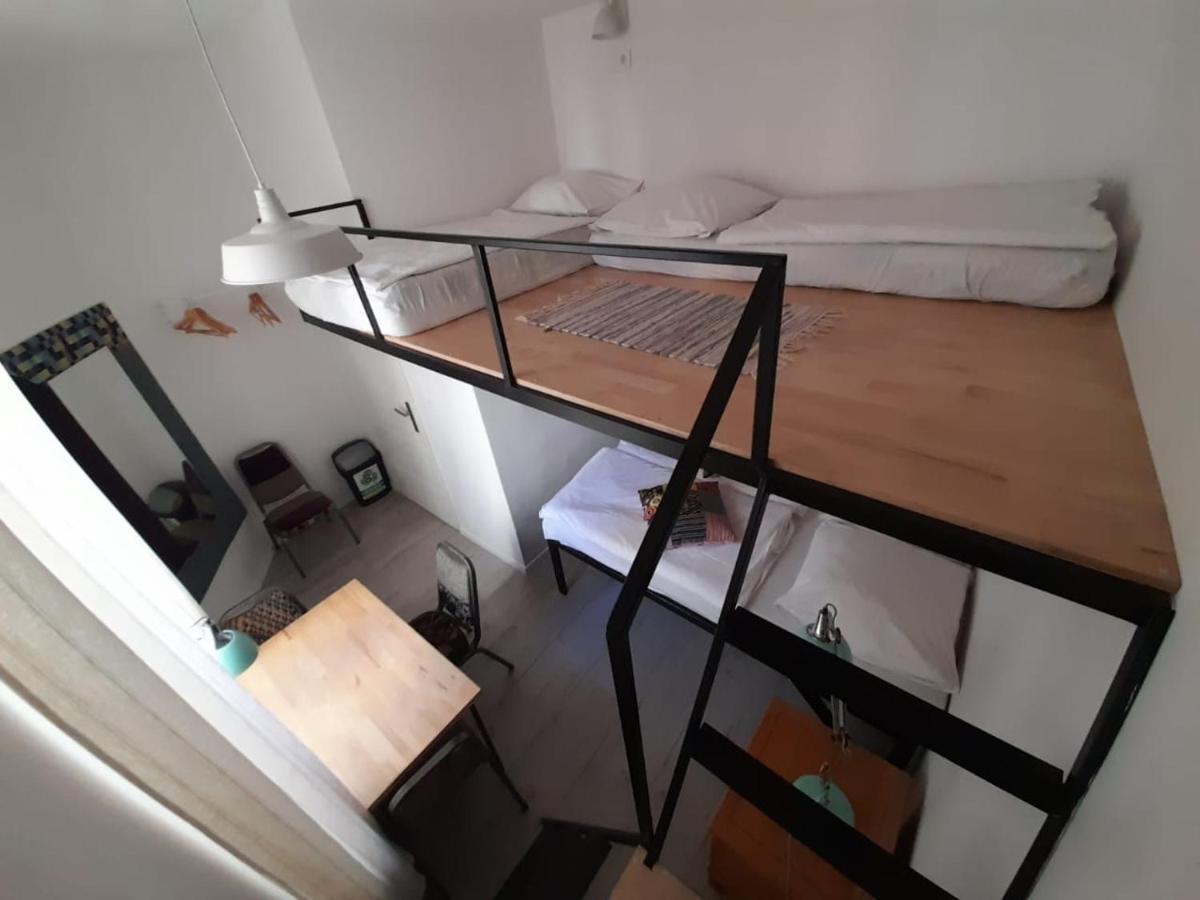Rodzinna Przestrzen Dla 8 Osob 2 Pokoje Z Lazienka I Mini Aneksem Varsovie Extérieur photo